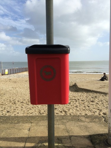 Dog bin ceaser - bin,